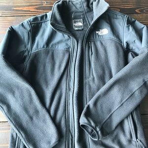 North face fleece zip up